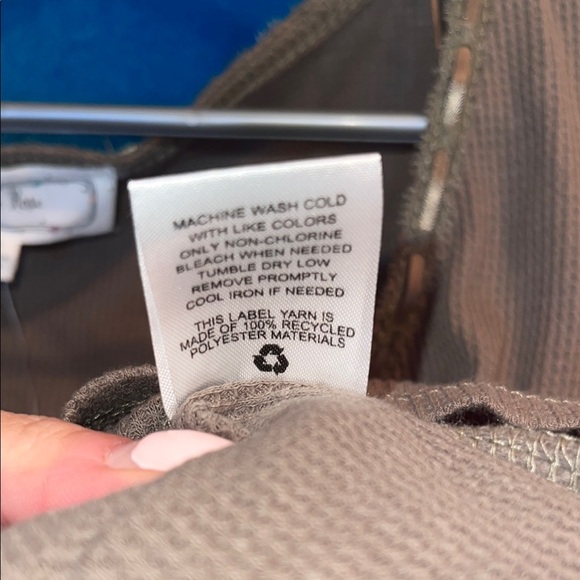 Hippie Rose olive Top - Picture 4 of 5